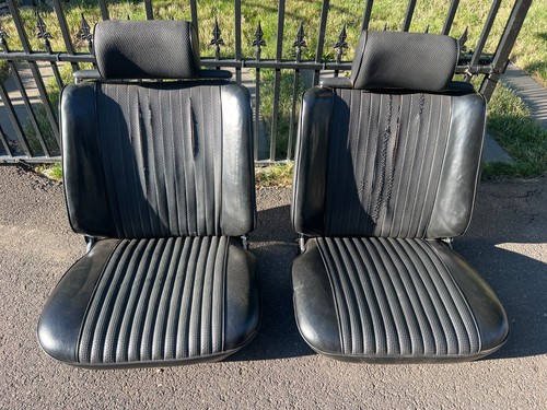 Bmw front right and left - right,