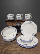 24 Piece Doulton Everyday Blueberry Dinner Service 1994 Fine China England