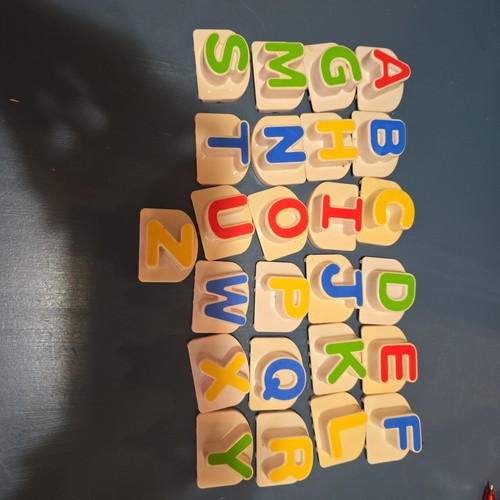 Refrigerstor alphabet magnets - alphabet,