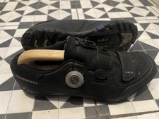 Shimano ME5 SPD cycling shoes - officially size 7 but small fitting so really 6 
