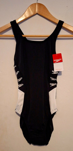 Women bnwt speedo endurance - women's,