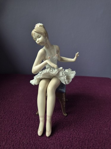 Lladro recital ballerina - lladro, "recital
