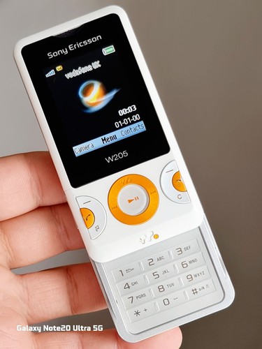 Sony ericsson w205 - ericsson,