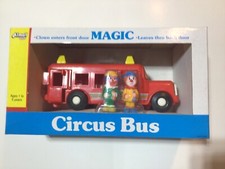 MAGIC CIRCUS BUS