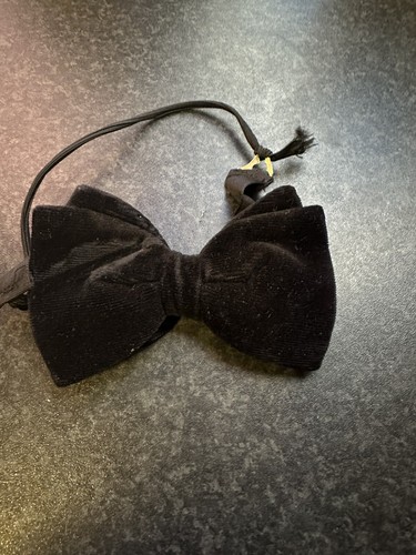 Vintage black velvet bow - vintage, tie