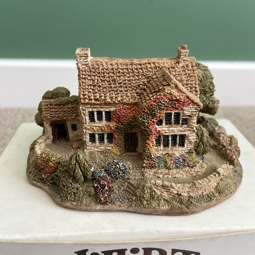 Lilliput lane holme dyke - lilliput,