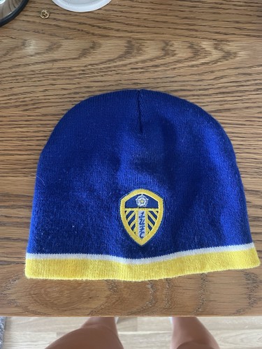Leeds united hat - leeds,