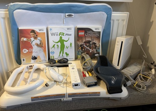 Nintendo wii console bundle - nintendo,