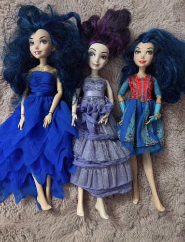 Disney descendants doll - doll, bundle
