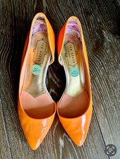 Pre owned TED BAKER Lady's Leather Pointed Toe Court Heel Shoes UK Size 4