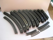 108 X ASSORTED MODEL RAILWAY