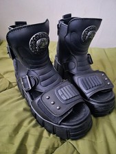 New rock boots black - new, 4
