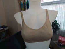 Ladies basic T Shirt Bra non