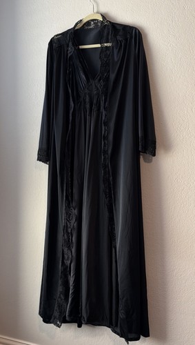 Vintage black medium olga - medium,