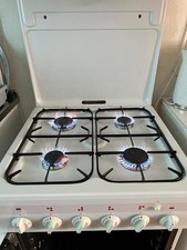 LEISURE 2100 STERLING GAS COOKER USED GOOD CLEAN FULLY COMPLETE  FLAME REDUCED 