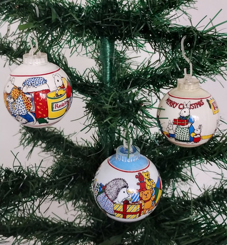 Vintage christmas tree baubles - vintage,