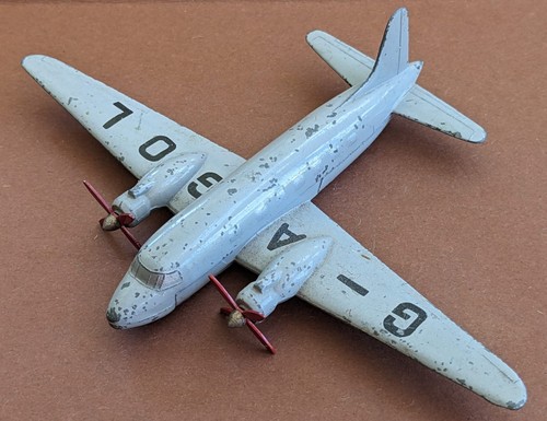Vintage dinky toys - 70c, 705