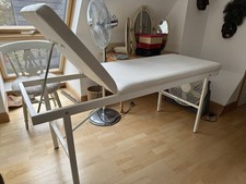 Massage/treatment Couch