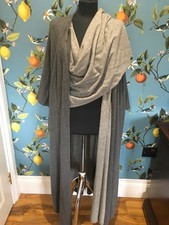 shi pure cashmere wrap /stole /cape double lined Rrp 2850.00!