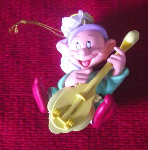 Disney grolier christmas magic - grolier,