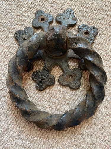 Reclaimed large 5cm gothic - ,
