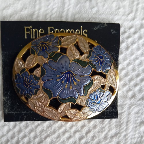 Vintage fish and crown brooch - vintage,
