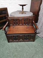 OLD CHARM CARVED OAK PANELLED