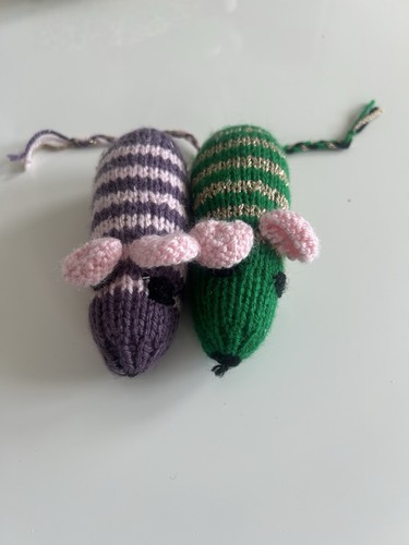 Hand knitted catnip mice cat - knitted,