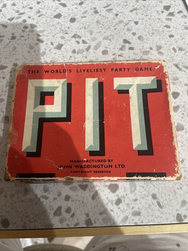 Pit vintage card game john - card,