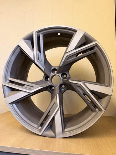 Genuine audi rs6 - genuine, 2020-2024