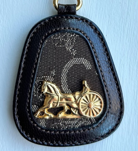 Celine sulky logo horse - sulky,