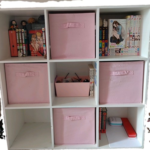 White square shelf cube with - white,