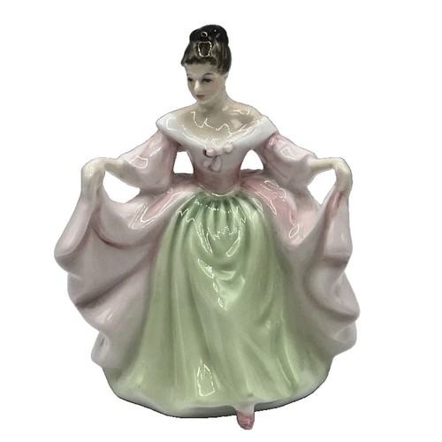 Vintage royal doulton figurine - royal,