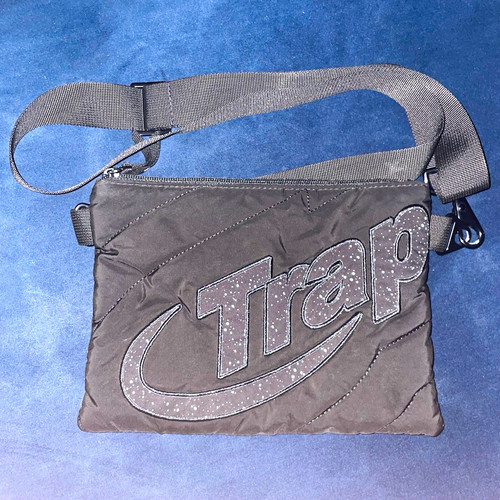 Authentic trapstar hyperdrive - authentic,