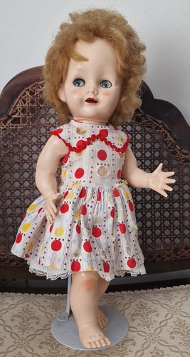Pedigree hard plastic vintage - pedigree,