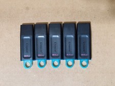 5 x 64GB Kingston DataTraveler