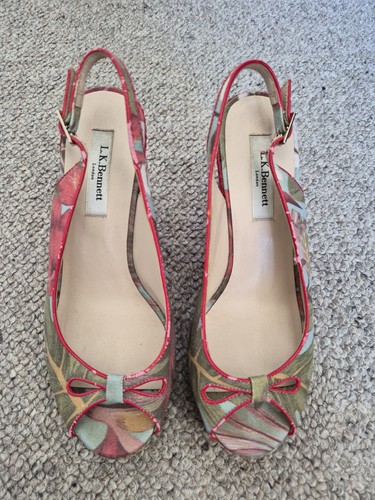 Bennett floral wedge - floral,