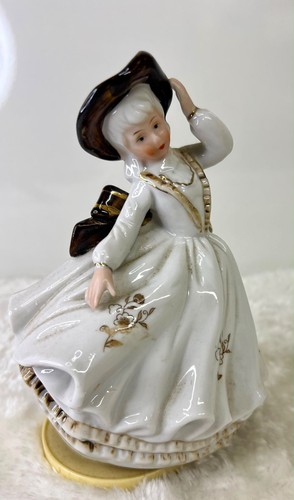 Vintage uniart foreign - uniart,