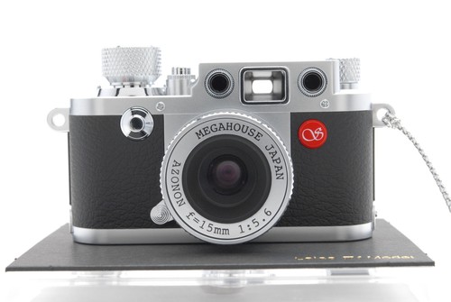 Sharan leica iiif mini classic - iiif,