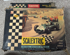 Vintage 1960 SCALEXTRIC TRACK