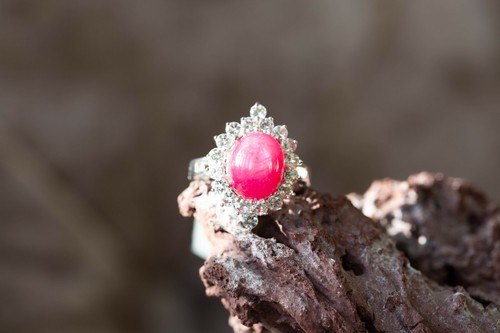 Star ruby white - &,