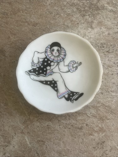 Vintage pierrot clown - vintage,