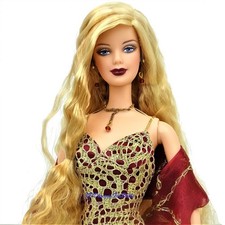 2002 Barbie Collector James Bond Girl Doll  New with Stand