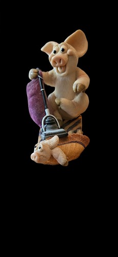 Piggin hoovering pig - hoovering,