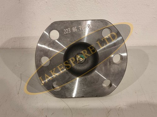 Genuine jcb pivot pin axle - genuine,