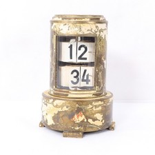 Vintage Wind Up Plato Type