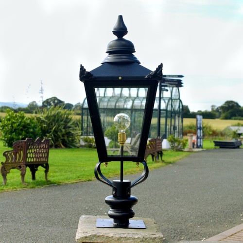 Black victorian lantern - black, &