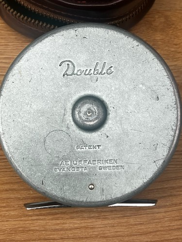 Vintage fly fishing reel - vintage,