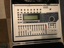 Yamaha AW1600 Digital Audio Workstation Recorder + case Excellent Condition