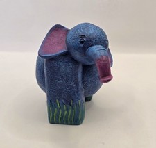 Elly Elephant Artforum